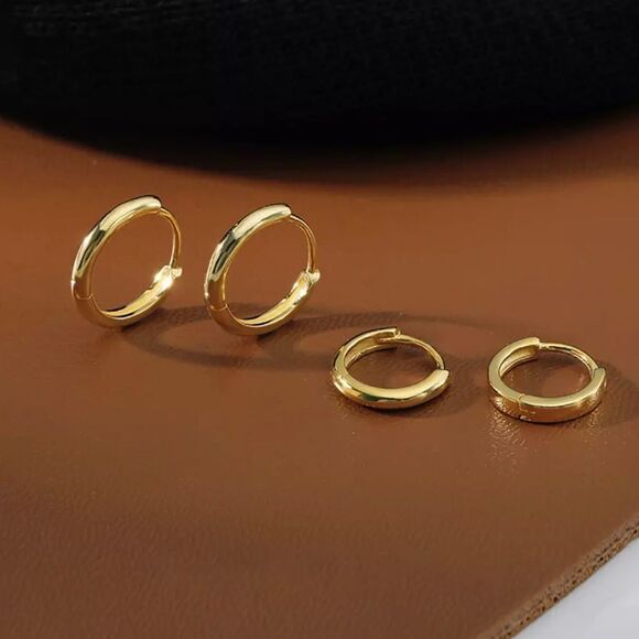 Huggie Hoop Earrings • Minimalist Earrings • Dainty Earrings • Delicate Earrings - Picture 2 of 7